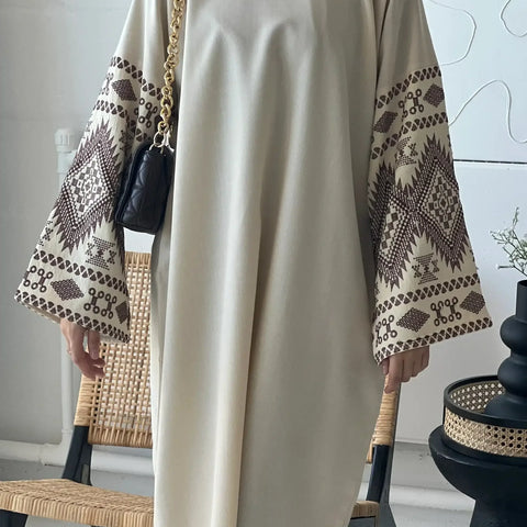 Embroidery Cuff Closed Abaya Dress Muslim Abayas for Women Dubai Luxury Turkey African Dresses Islmaic Clothes Hijab Robe Kaftan